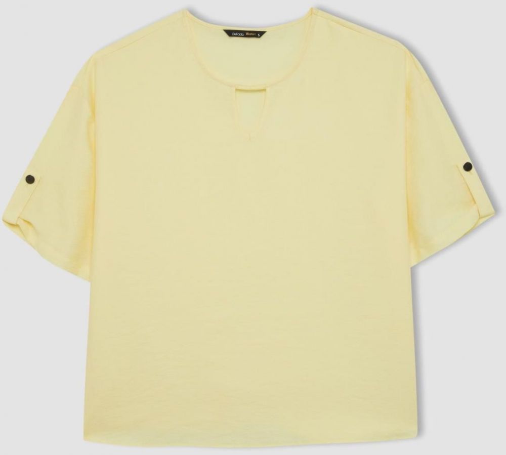 DEFACTO Regular Fit Round Neck Short Sleeve Blouse