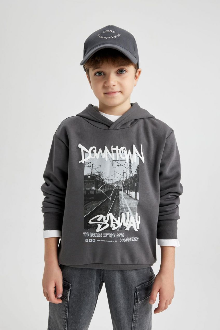 DEFACTO Boy's Hooded Printed Thick Sweatshirt