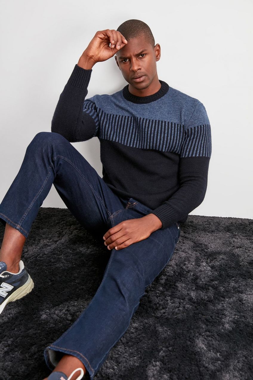 Trendyol Indigo Slim Crew Neck Color Block Knitwear Sweater