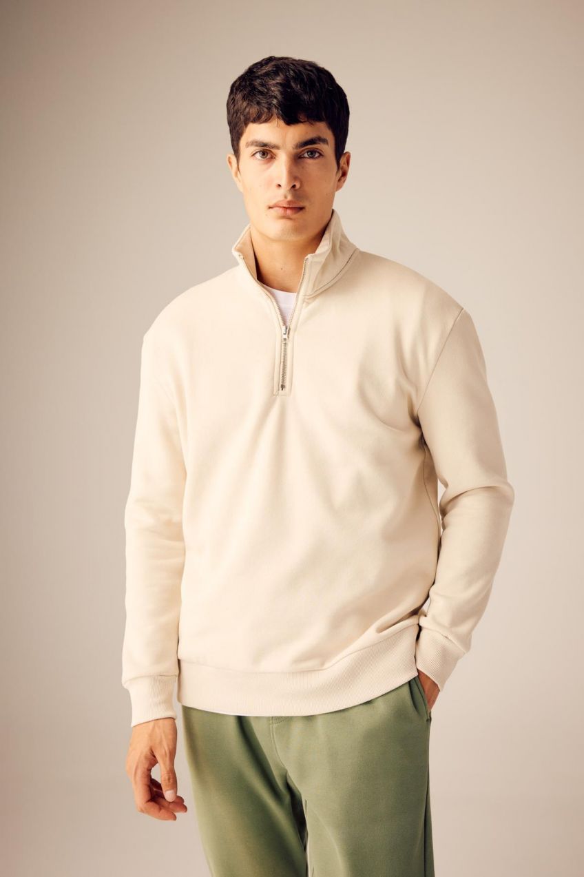 DEFACTO Comfort Fit Zippered High Neck Sweatshirt