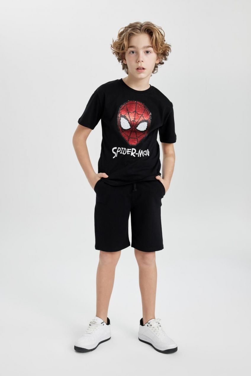 DEFACTO Boy's Marvel Spiderman Short Sleeve T-shirt Shorts 2-Piece Set