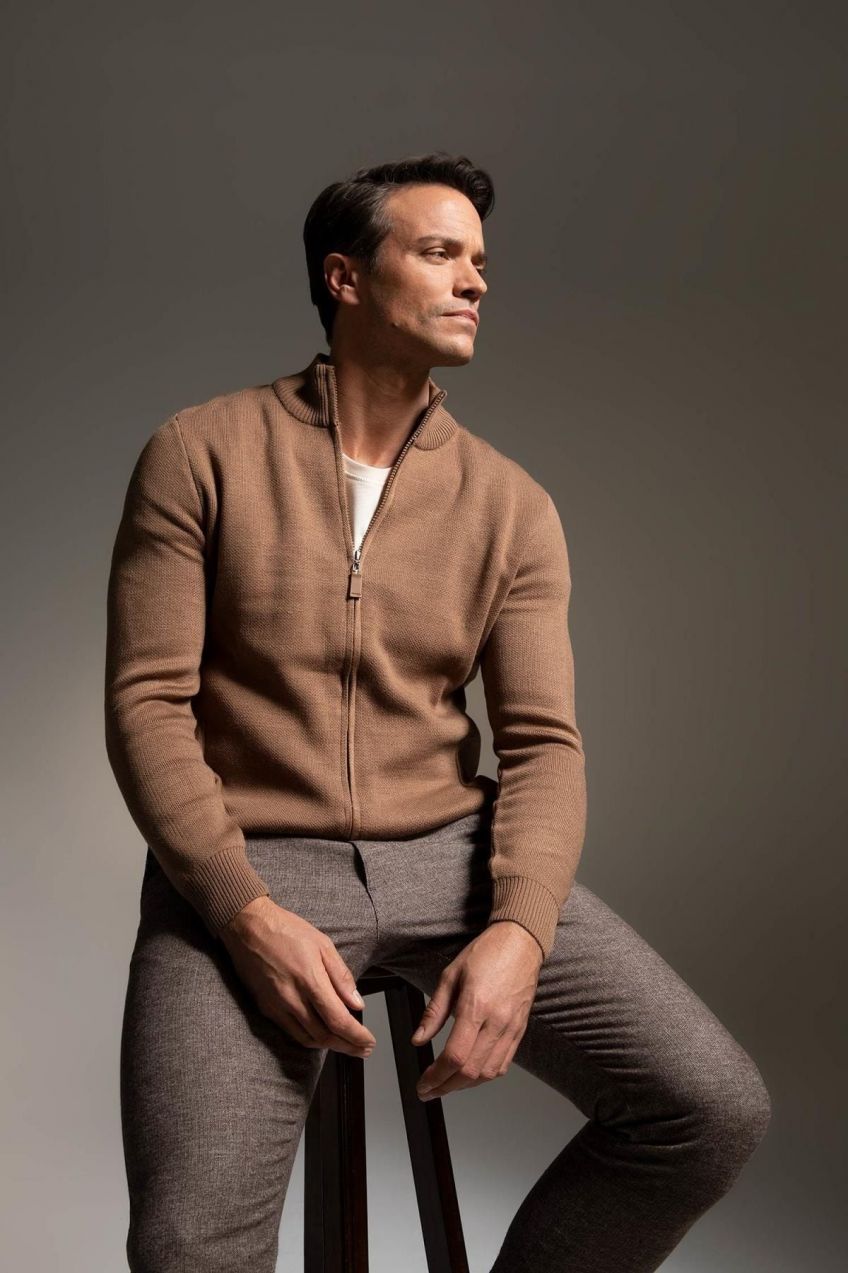 DEFACTO Slim Fit Stand Collar Cardigan