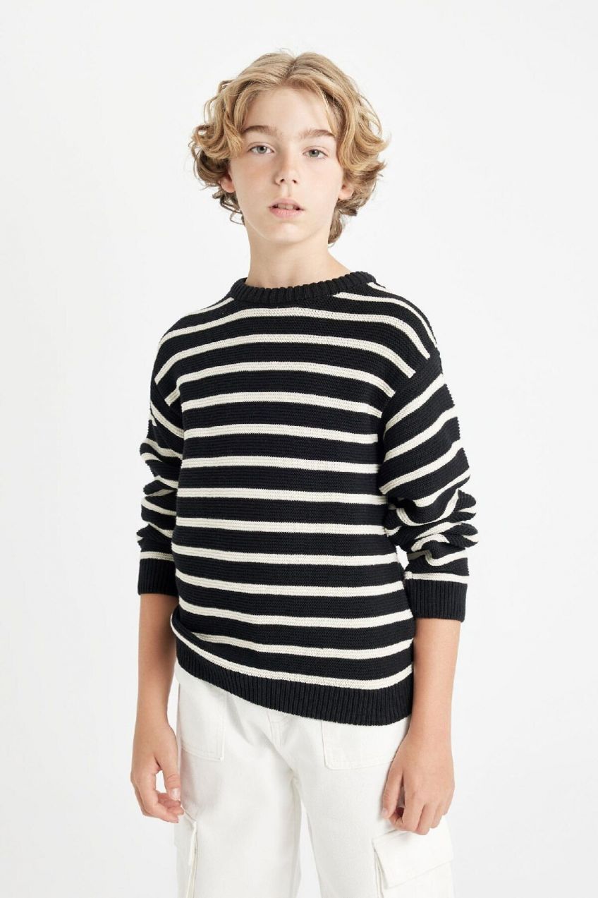 DEFACTO Boy's Crew Neck Striped Sweater