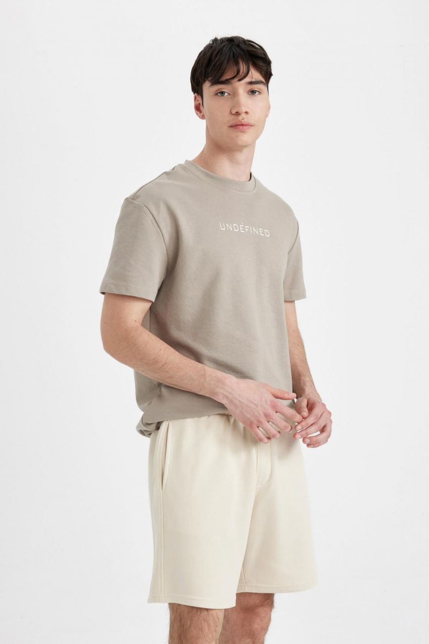DEFACTO Regular Fit Straight Leg Shorts