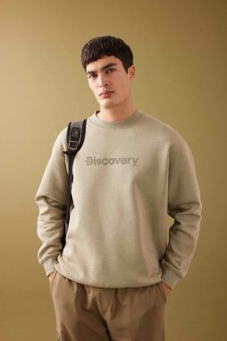 DEFACTO Discovery Channel Oversize Fit Crew Neck Thick Sweatshirt
