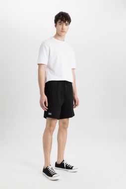 DEFACTO Slim Fit Skinny Shorts