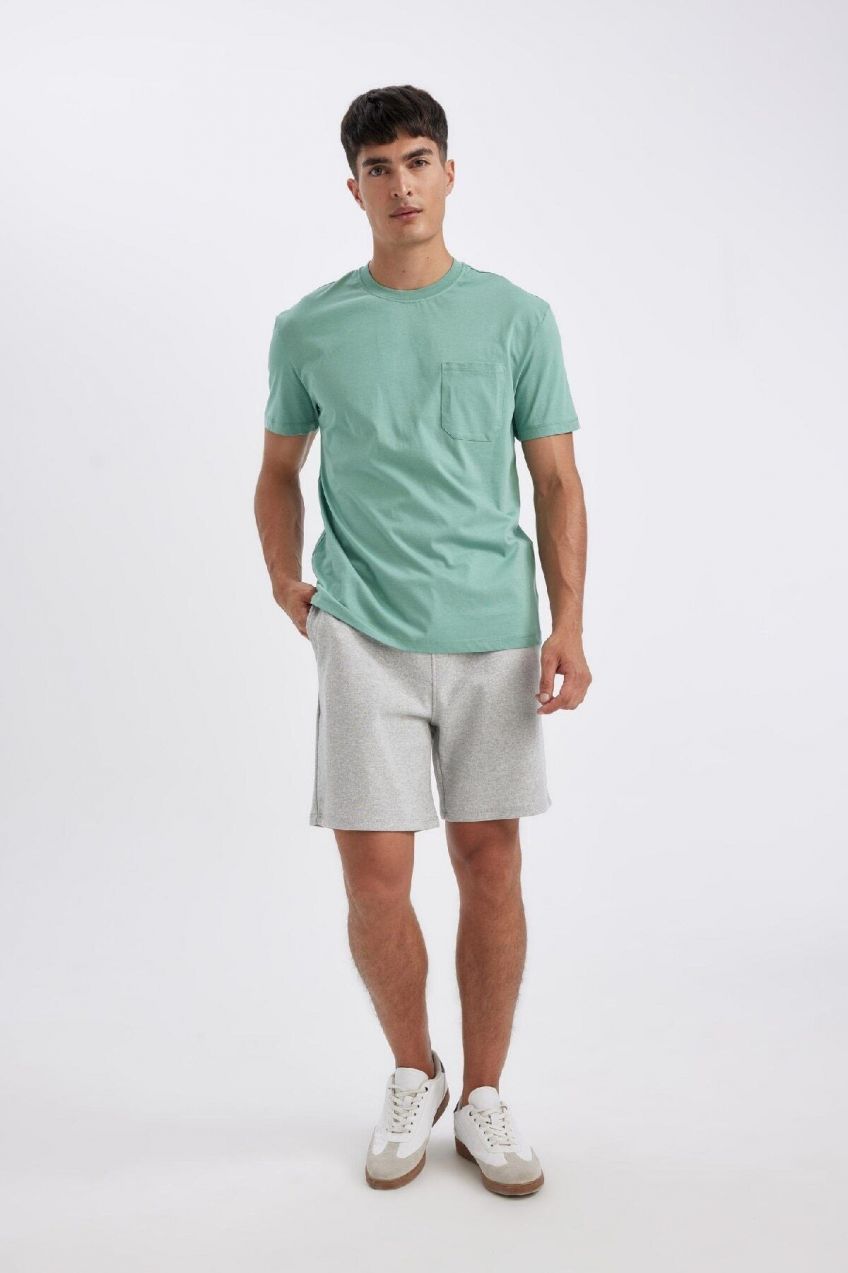 DEFACTO Regular Fit Basic Shorts