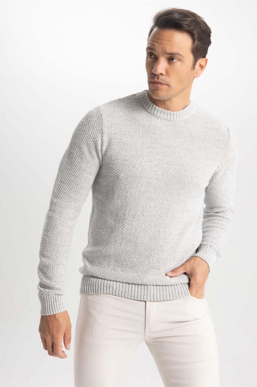 DEFACTO Standard Fit Crew Neck Sweater