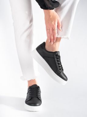 Shelvt Black platform sneakers