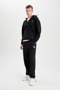 DEFACTO Oversize Fit Pocketed Wide Leg Sweatpants