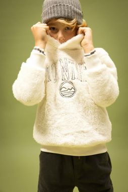 DEFACTO Boy's Oversize Fit Hooded Welsoft Plush Sweatshirt