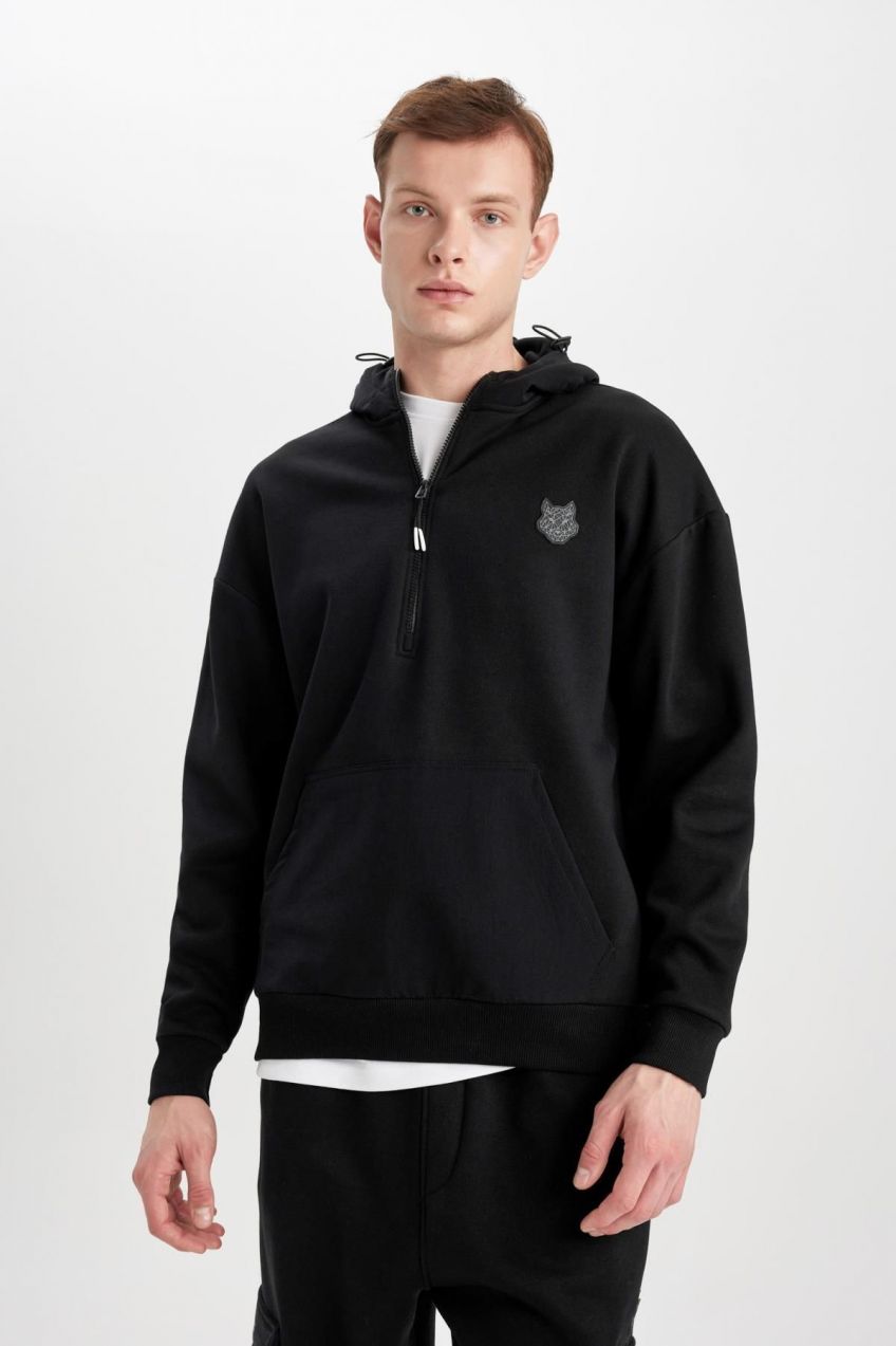 DEFACTO Oversize Fit Hooded Printed Sweatshirt