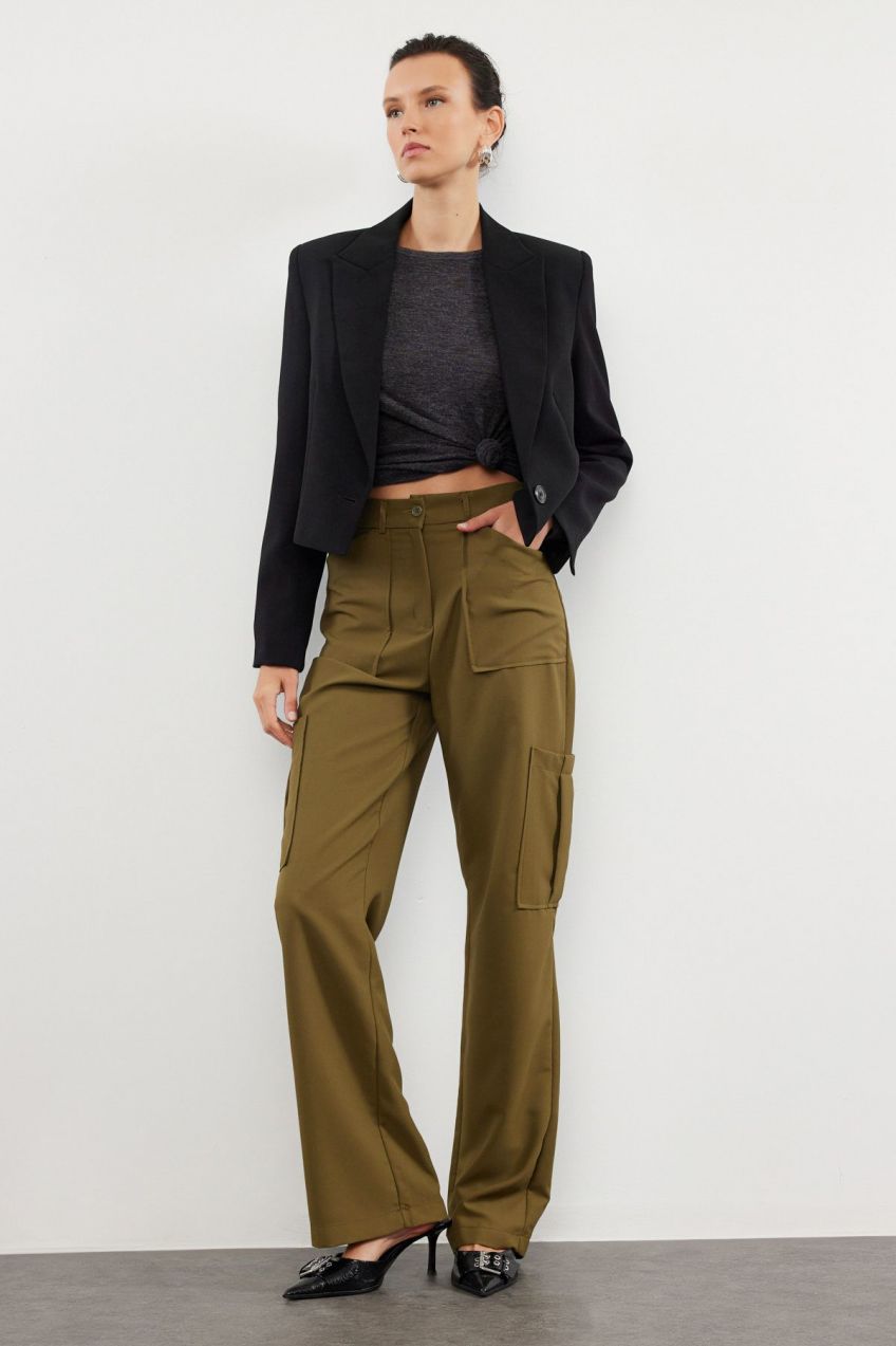 Trendyol Khaki Cargo Straight Cut Double Pocket Woven Trousers