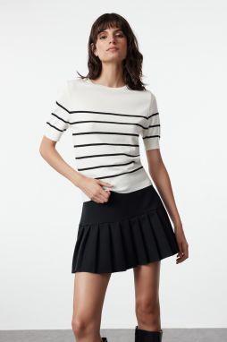 Trendyol Ecru Striped Crew Neck Knitwear Sweater