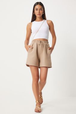 Happiness İstanbul Women's Beige Pocket Muslin Shorts