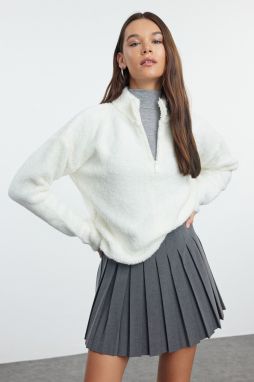 Trendyol Ecru Boucle Yarn Zippered High Collar Knitwear Sweater