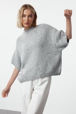 Trendyol Gray Wide Pattern Soft Texture Knitted Sweater