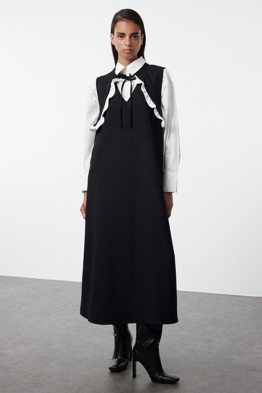 Trendyol Black Collar Detailed Woven Dress
