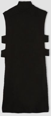 DEFACTO Regular Fit Crew Neck Vest