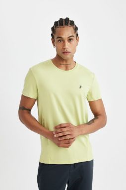 DeFactoFit Slim Fit Crew Neck Short Sleeve Sports T-Shirt