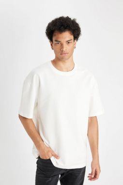 DEFACTO Relax Fit Crew Neck Short Sleeve T-Shirt