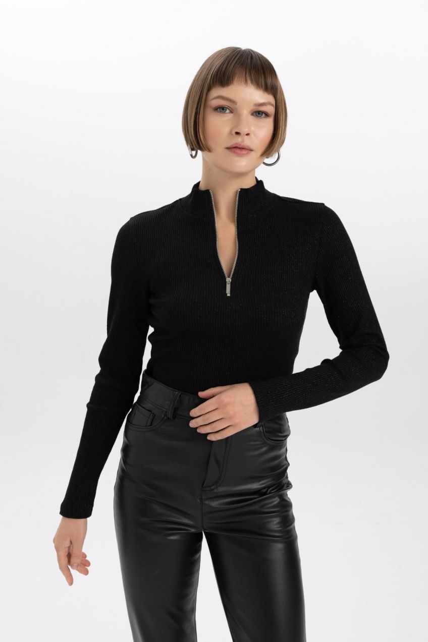 DEFACTO Slim Fit Half Turtleneck Lurex Fabric Long Sleeve T-Shirt
