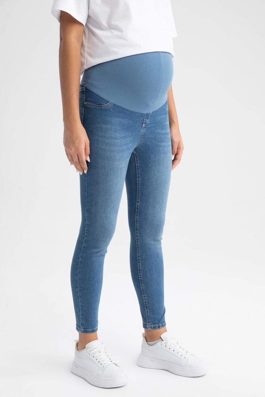 DEFACTO Skinny Fit Extra Tight Fit Normal Waist Extra Skinny Leg Maternity Jeans.