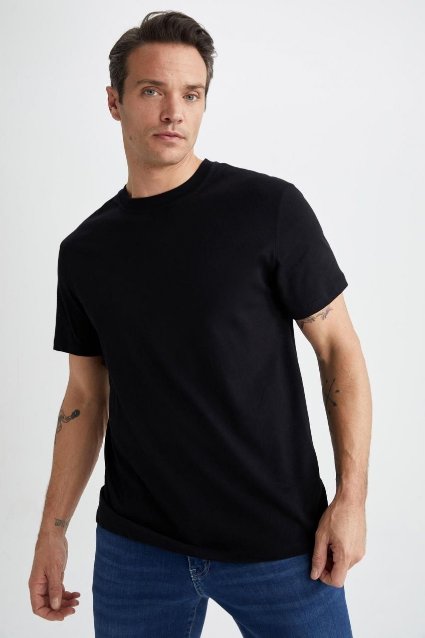 DEFACTO New Regular Fit Crew Neck Basic Short Sleeve 100% Cotton T-Shirt