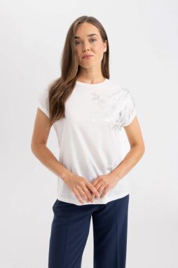 DEFACTO Crew Neck Short Sleeve T-Shirt