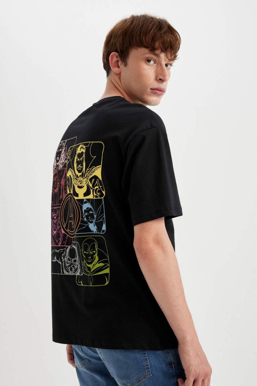 DEFACTO Marvel Avengers Comfort Fit Crew Neck Back Printed Short Sleeve 100 Cotton T-Shirt