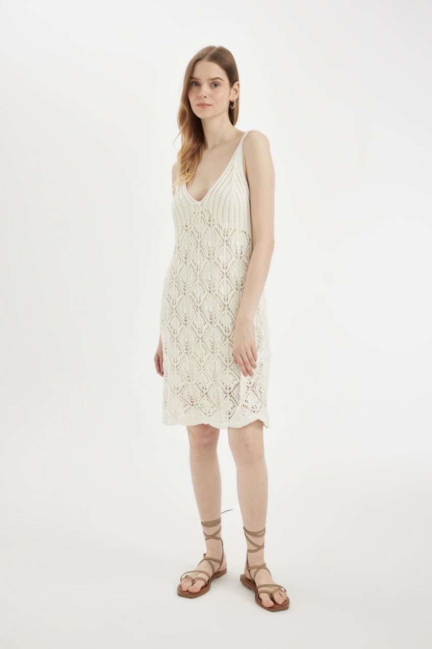 DEFACTO V-Neck Crochet White Strap Midi Dress