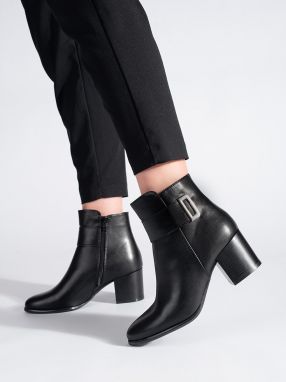 Classic elegant black ankle boots on a heel by Sergio Leone