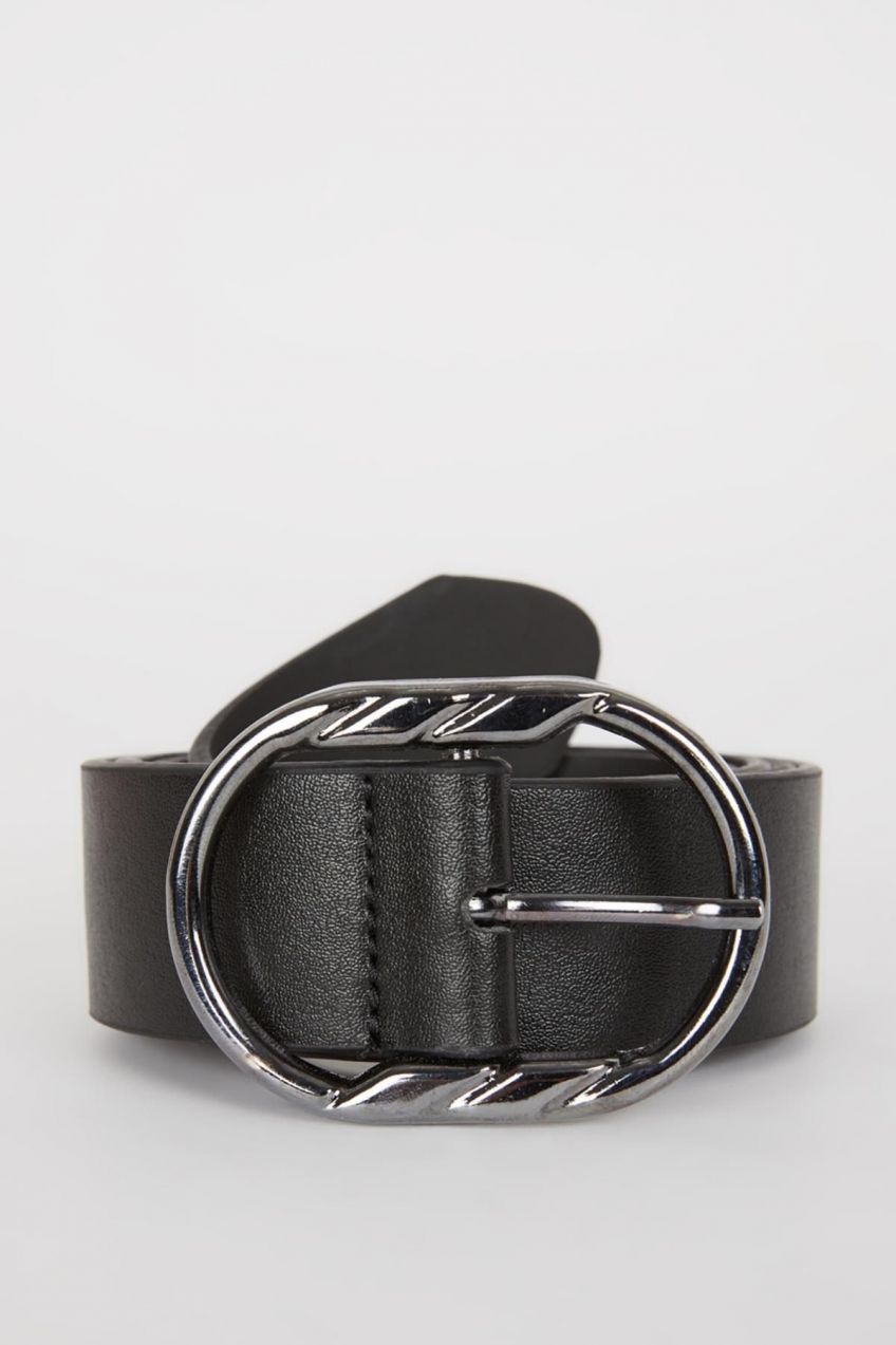 DEFACTO Women's Oval Buckle Faux Leather Classic Belt