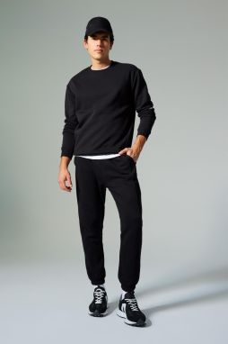 DEFACTO Fit Standard Fit Elastic Leg Jogger