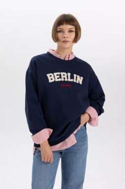 DEFACTO Relax Fit Crew Neck Thick Sweatshirt