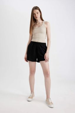 DEFACTO Regular Fit Basic Shorts