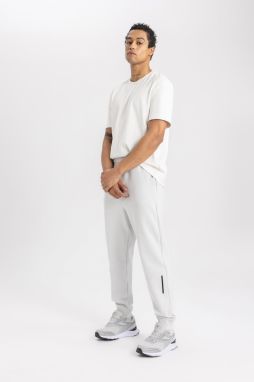 DEFACTO Fit Standard Fit Flexible Leg Jogger Sweatpants