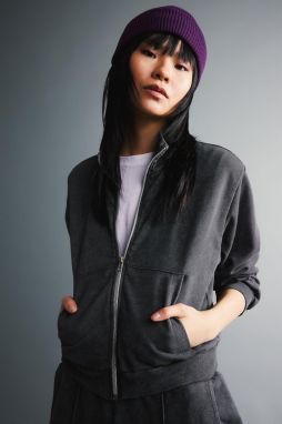 DEFACTO Cool Crop Thick Fabric Washable Faded Effect Zipper Sweatshirt