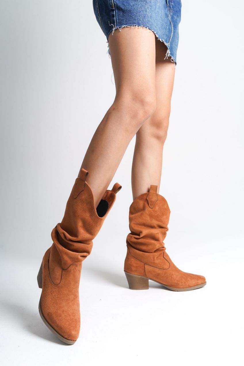 Capone Outfitters Suede Pull-On Women's Cowboy Boots
