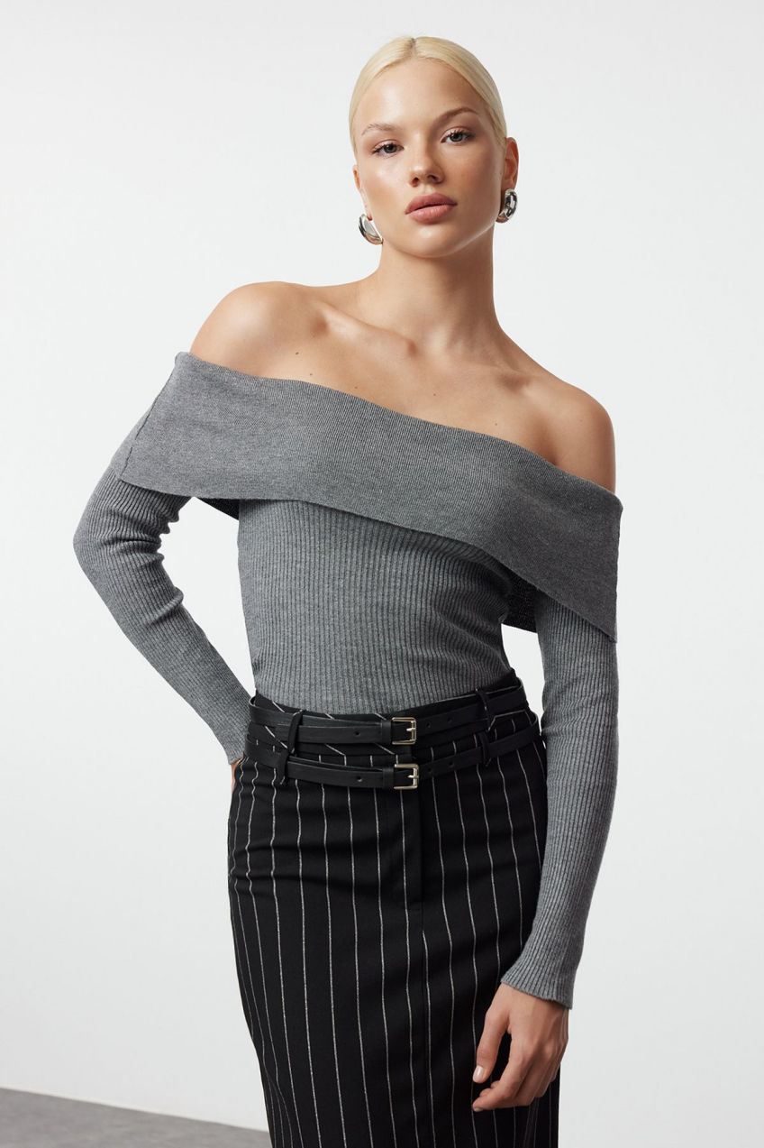 Trendyol Gray Premium Yarn/Special Yarn Carmen Collar Knitwear Sweater