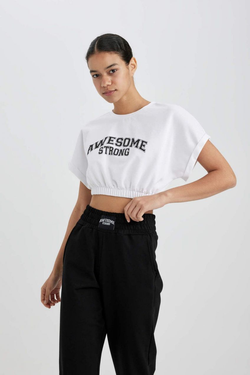 DEFACTO Fit Crop Crew Neck Printed Athlete Short Sleeve T-Shirt