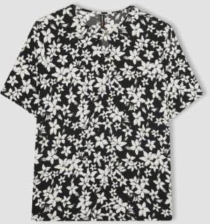 DEFACTO Regular Fit Crew Neck Floral Short Sleeve T-Shirt
