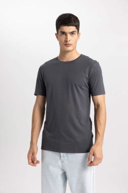 DEFACTO Slim Fit Crew Neck Premium Basic Short Sleeve Cotton T-Shirt