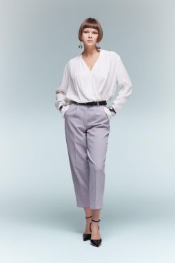 DEFACTO Tapered Fit Pocketed Short Leg Trousers