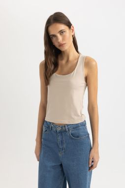 DEFACTO Slim Fit Crew Neck Undershirt
