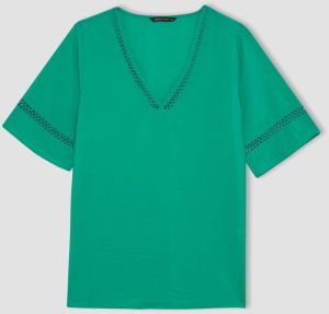 DEFACTO Regular Fit V-Neck Short Sleeve Blouse