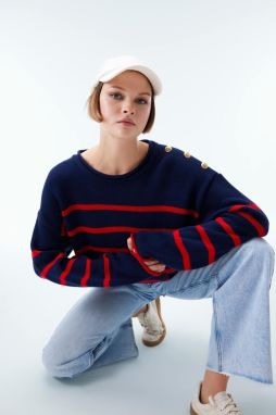 DEFACTO Relax Fit Crew Neck Sweater