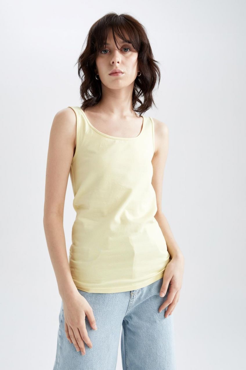 DEFACTO Slim Fit Crew Neck Athlete