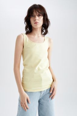 DEFACTO Slim Fit Crew Neck Athlete