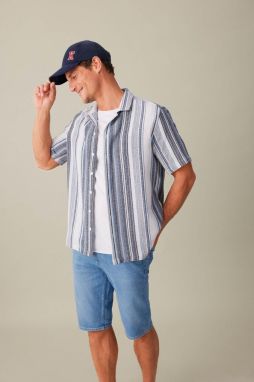 DEFACTO Regular Fit Crochet Collar Striped Short Sleeve Shirt